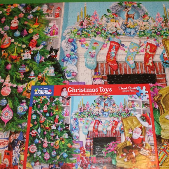 White Mountain 1000 Piece Jigsaw Puzzle 1610 Christmas Toys Larger Pieces - Picture 1 of 4